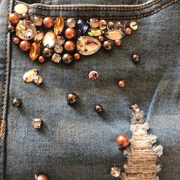 Jeweled 💎 jeans - Picture 3 of 9